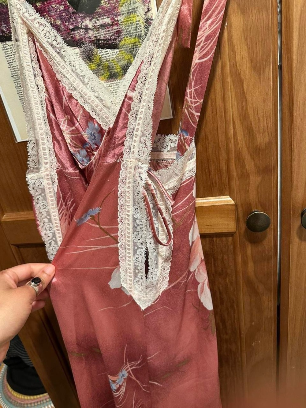 1970s Christian Dior Pink Floral Lace-Trim Slip Dress - Picture 4 of 7